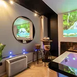 Апартаменты Toute Equipee Jacuzzi Prive