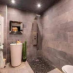 Toute Equipee Jacuzzi Prive Nîmes