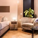 Toute Equipee Jacuzzi Prive نيم