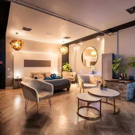 Toute Equipee Jacuzzi Prive Nîmes