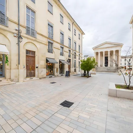 Toute Equipee Jacuzzi Prive דירה נים