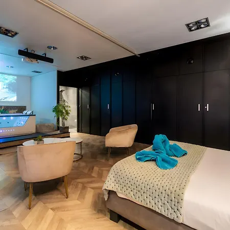 Toute équipée Jacuzzi Privé Apartamento *