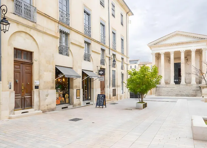 Apartament Toute Equipee Jacuzzi Prive